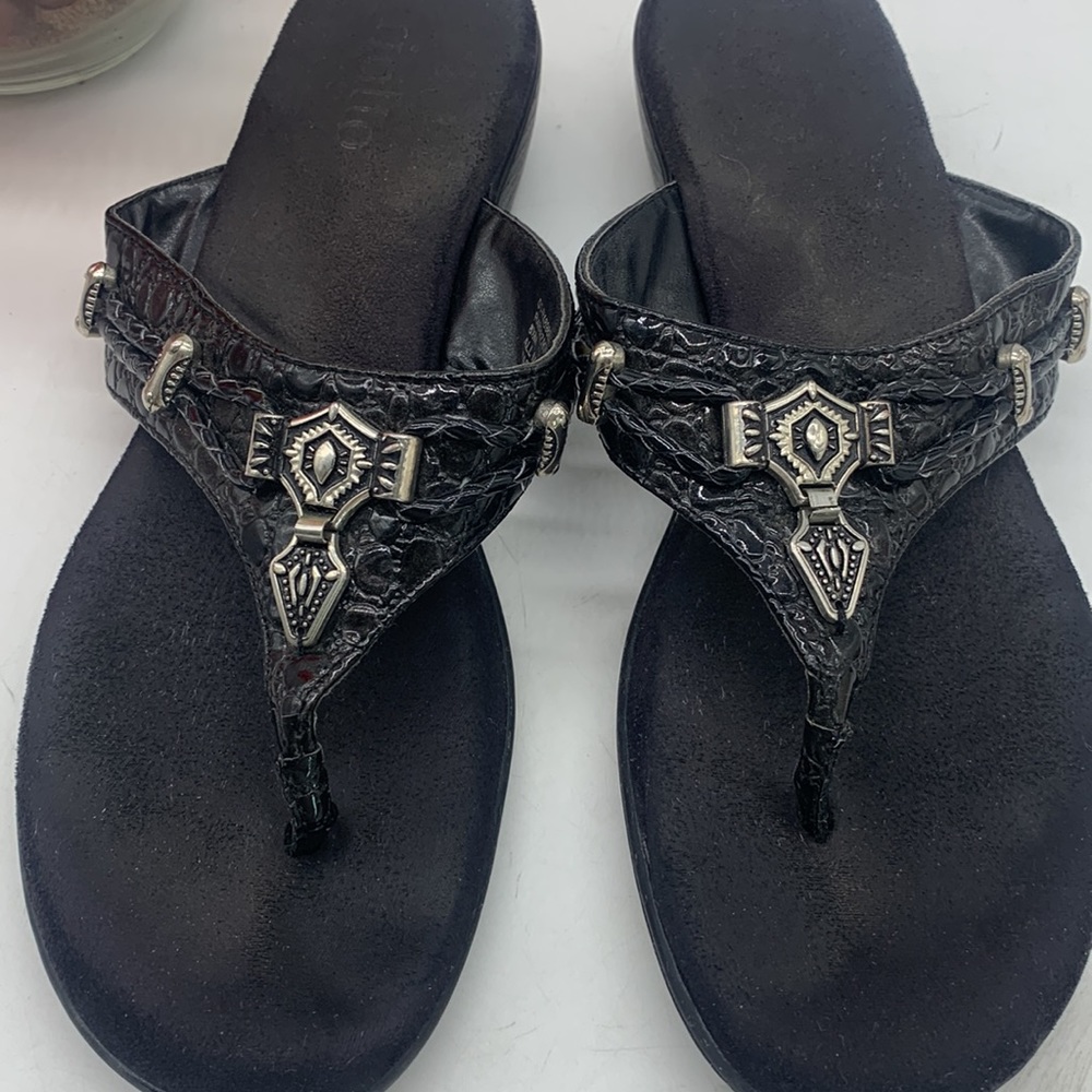 Rialto Black Silver Leather Kismet Thong Flip Flop Sandals Size 8.5 FFT5218E - Picture 2 of 10